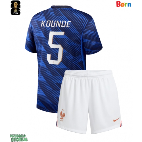 Frankrig Jules Kounde #5 Replika Babytøj Hjemmebanesæt Børn VM 2026 Kortærmet (+ Korte bukser)